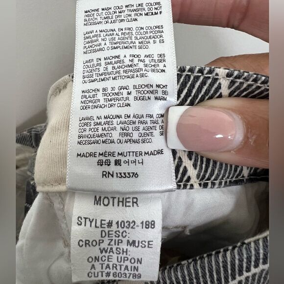 Mother Black/Cream Crop Zip Muse In Once Upon A Tartan Plaid Pants Size 30 - Picture 12 of 12